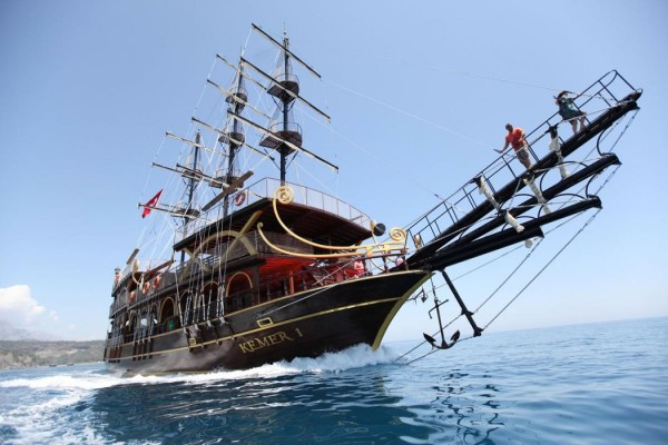 Pirate Boat Tour From Kemer